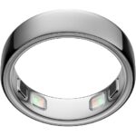 OURA Ring 4 Smart Ring en plata, tamaño 4