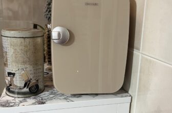 Cecotec Mini Nevera Bolero MiniCooling 4L Río Red